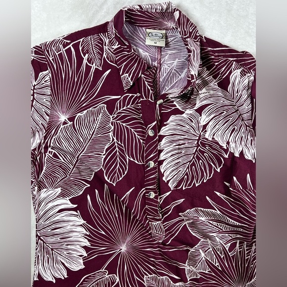 Go Barefoot Made in USA Size Medium Red Hawaiian Floral Print Men's Shirt - Picture 7 of 7